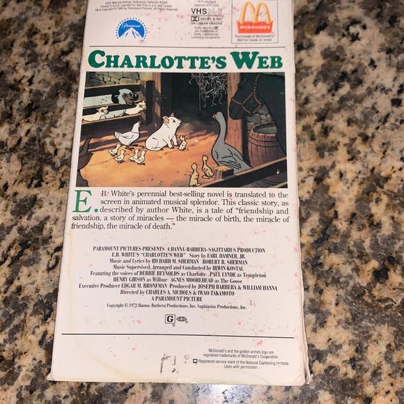 Vintage Charlotte’s Web VHS - Picture 2 of 13